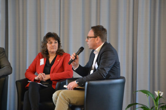 Podiumsdiskussion