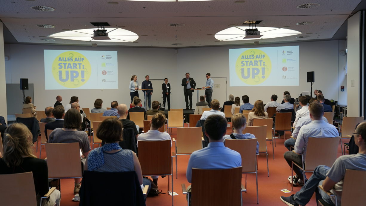 Startups, Investoren, Landwirte, Wissenschaftler: Bei der Future Agro Challenge und bei „Alles auf Start:Up“-Event in Berlin kam die Agrifood-Szene zusammen. (Bildquelle: Deutscher Bauernverband)