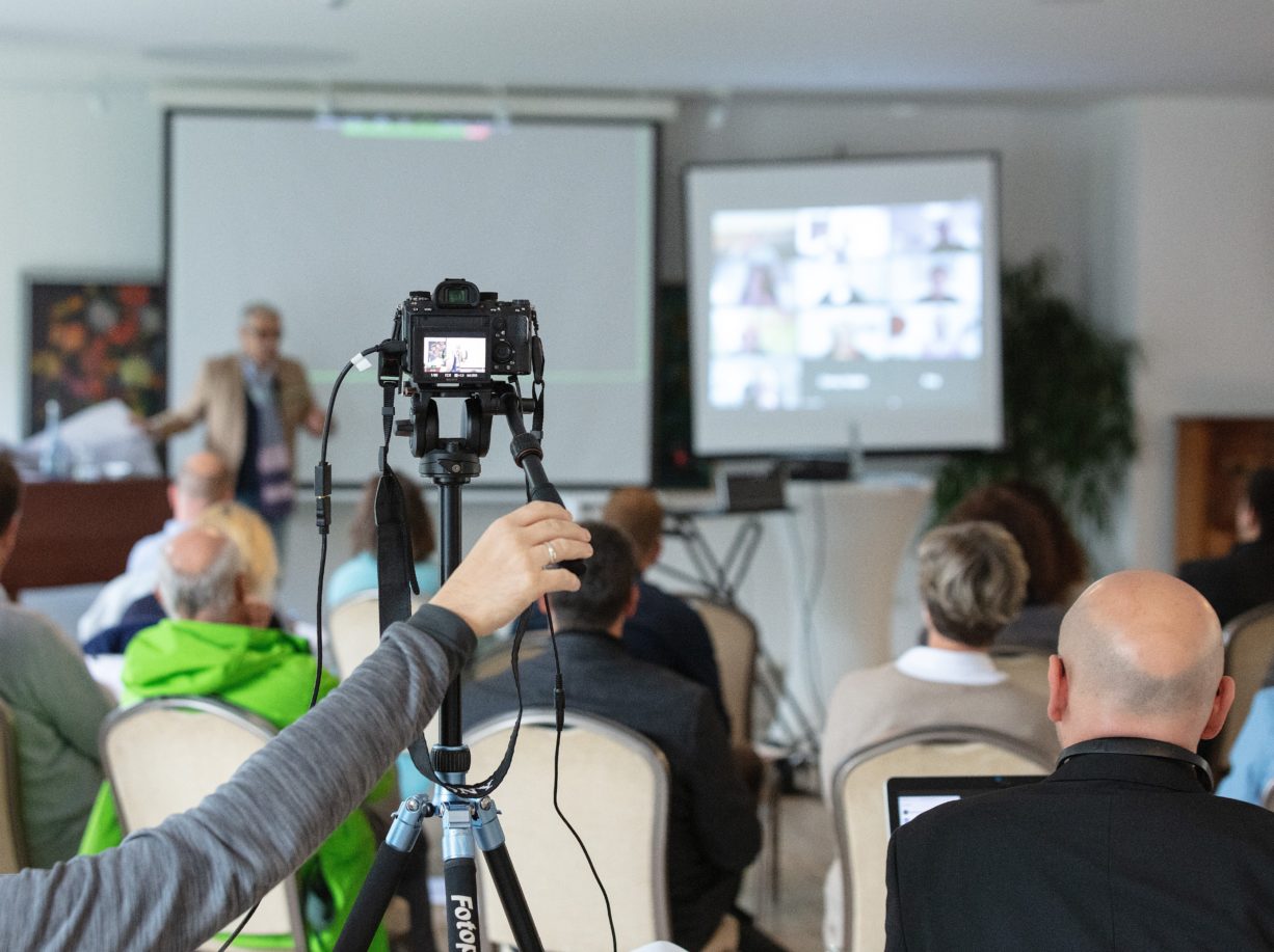 Digital und Präzenz bei der Herbst-Trainertagung 2021