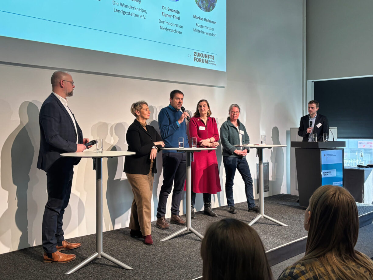 Fachforum 27: Kommunikationsräume für Zusammenhalt